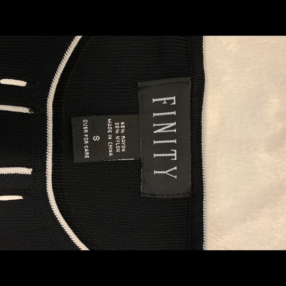 Finity blouse - Picture 2 of 5